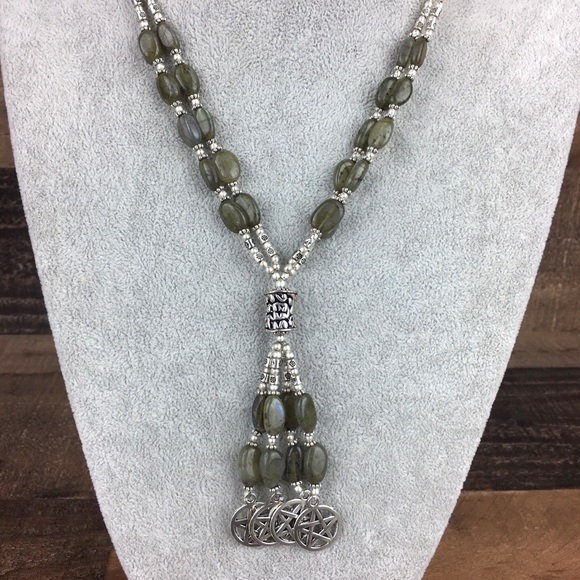 Labradorite Gemstone Pentacle Bead Necklace 20” - Picture 2 of 9